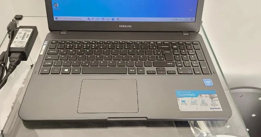 Notebook Samsung Book | Celeron 4205U | 4GB | 128GB SSD | UHD 610 | 15.6" - Foto 2