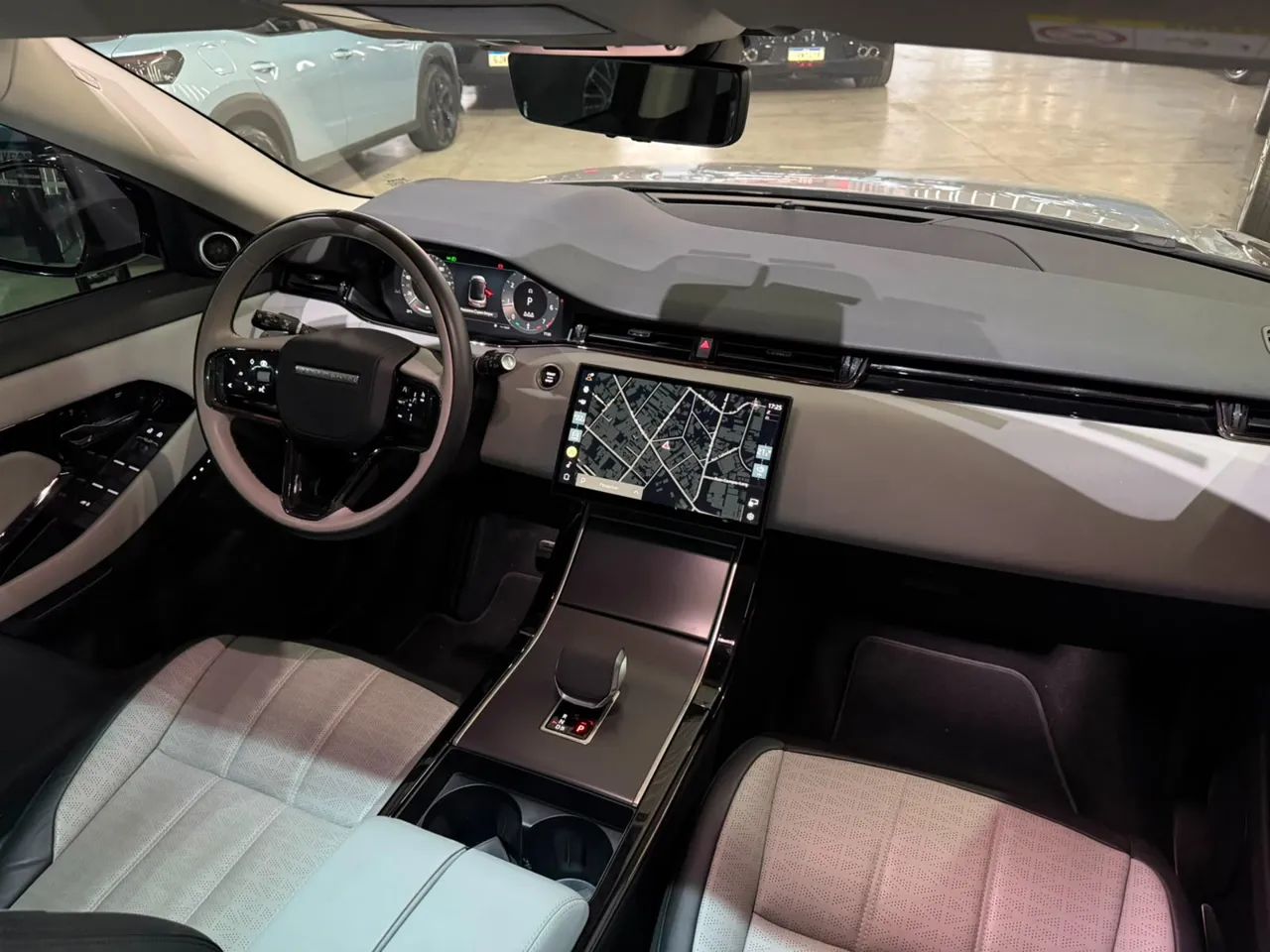 Land Rover Range Rover Evoque Dynamic Tech 2.0 AUT 5P, foto 12 de 20