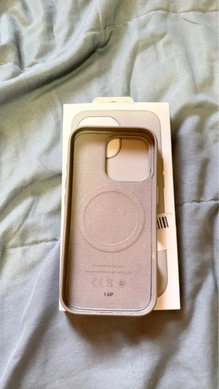 Capa IPhone 16 PRO Couro MagSafe  - Foto 3
