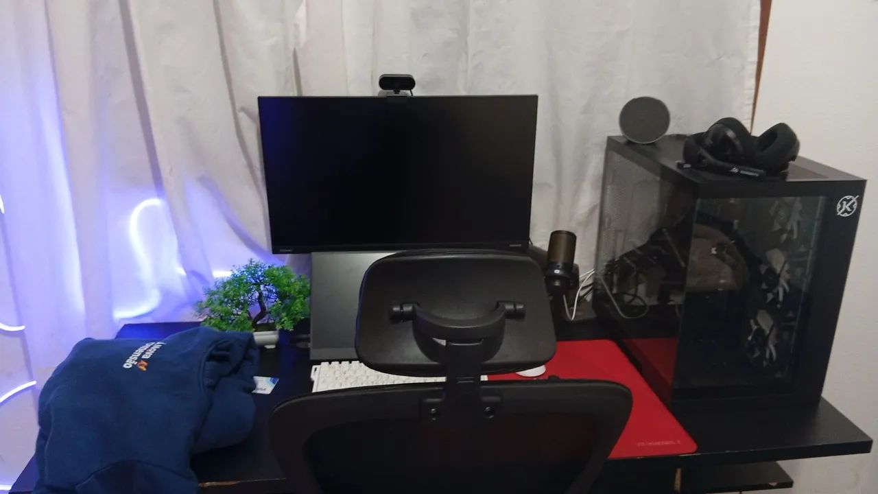 Monitor portátil 60 hz novo 