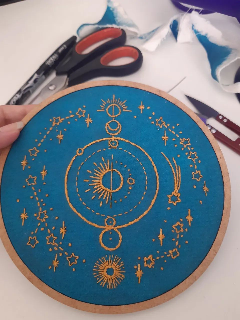 Bordados personalizados feitos a mão - Foto 4