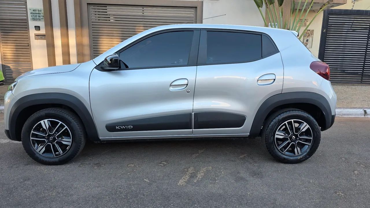 Renault Kwid Intense 1.0 Flex 12V 5P Mec. 2024 - Foto 3
