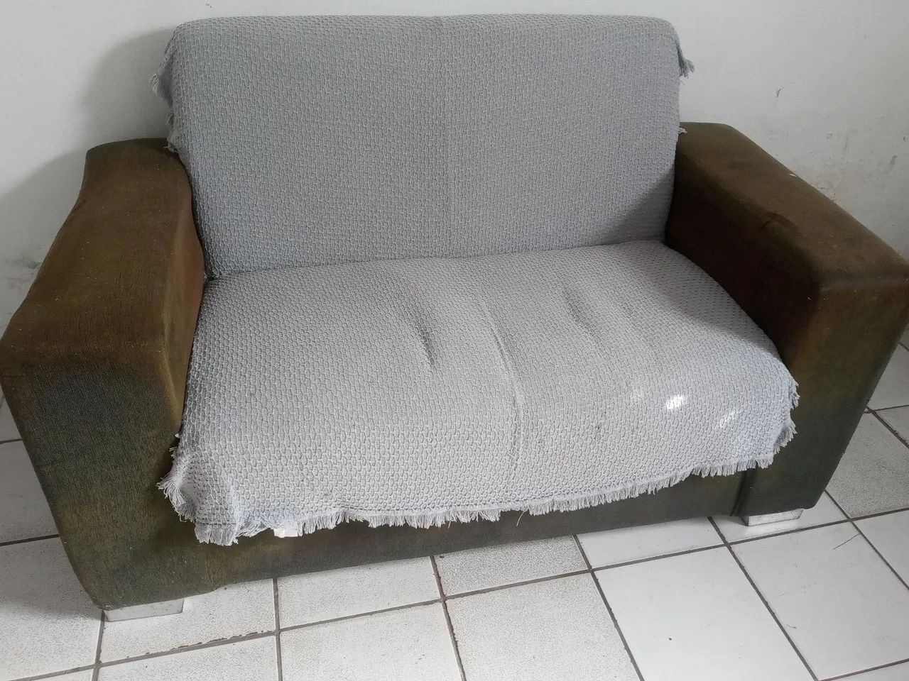 Sofá 2 lugares 