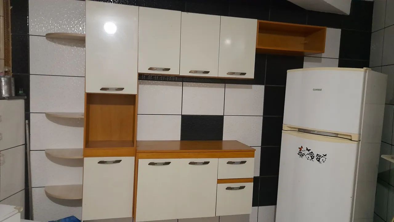Armário de cozinha aéreo