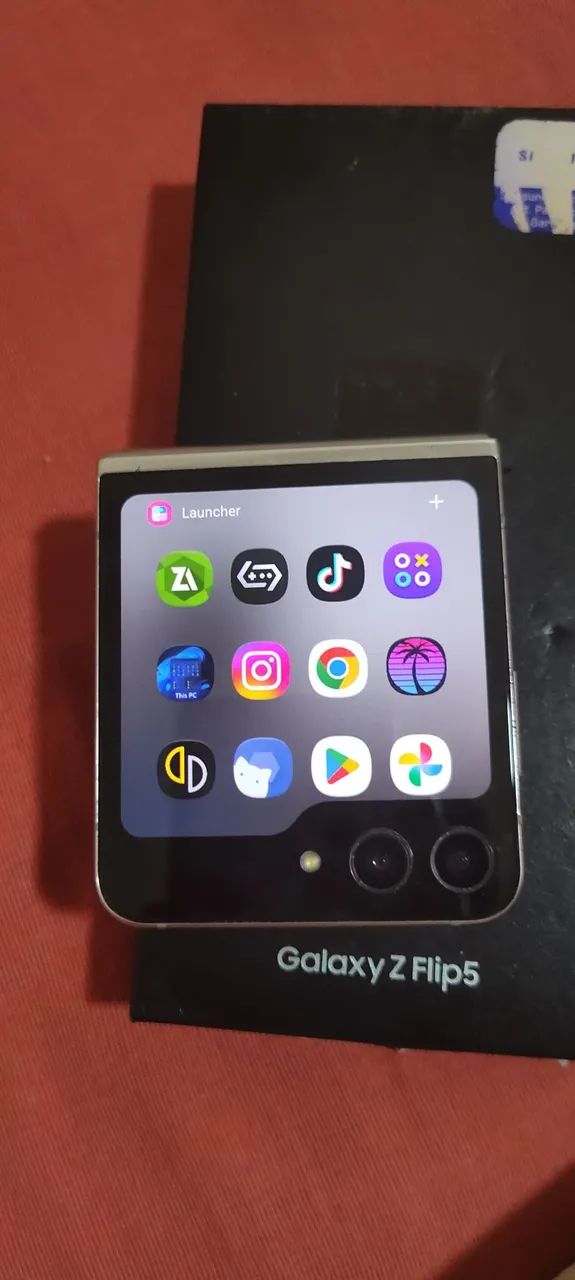 Z Flip 5 snapdragon 8 gen 2  - Foto 3