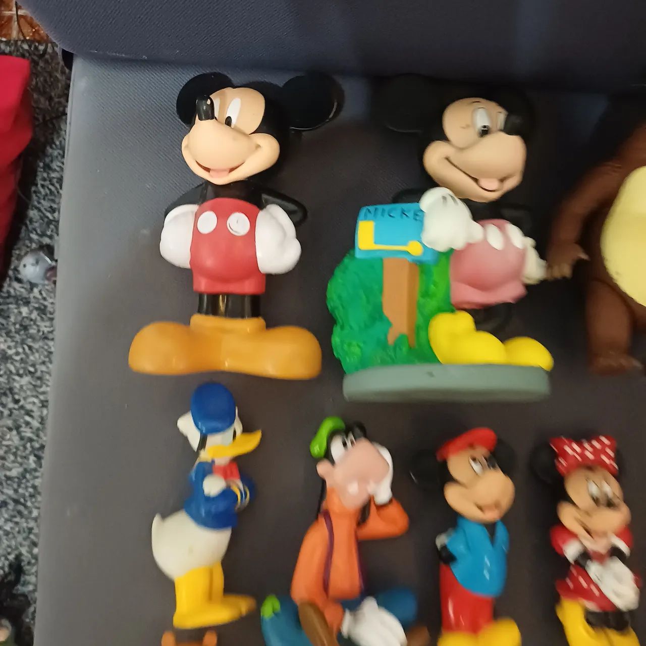 Lote de bonecos da Disney.  - Foto 5