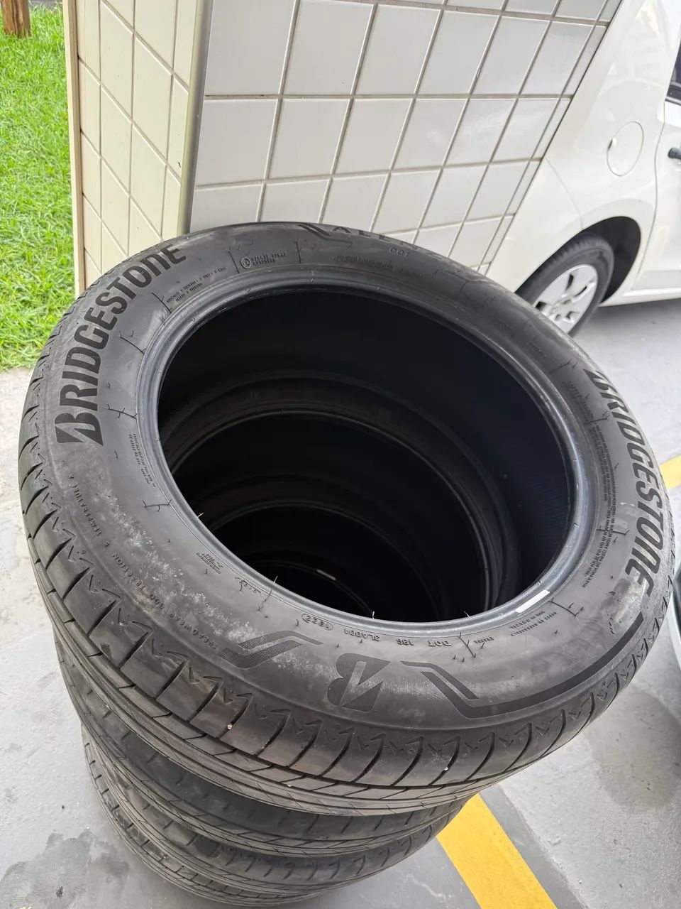 PNEUS BRIDGESTONE ALENZA 