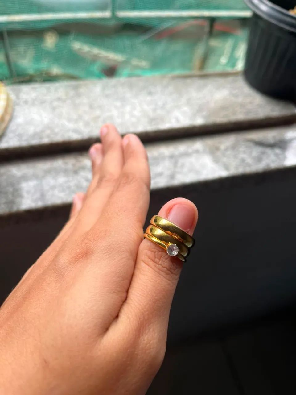 Par de alianças + solitário 