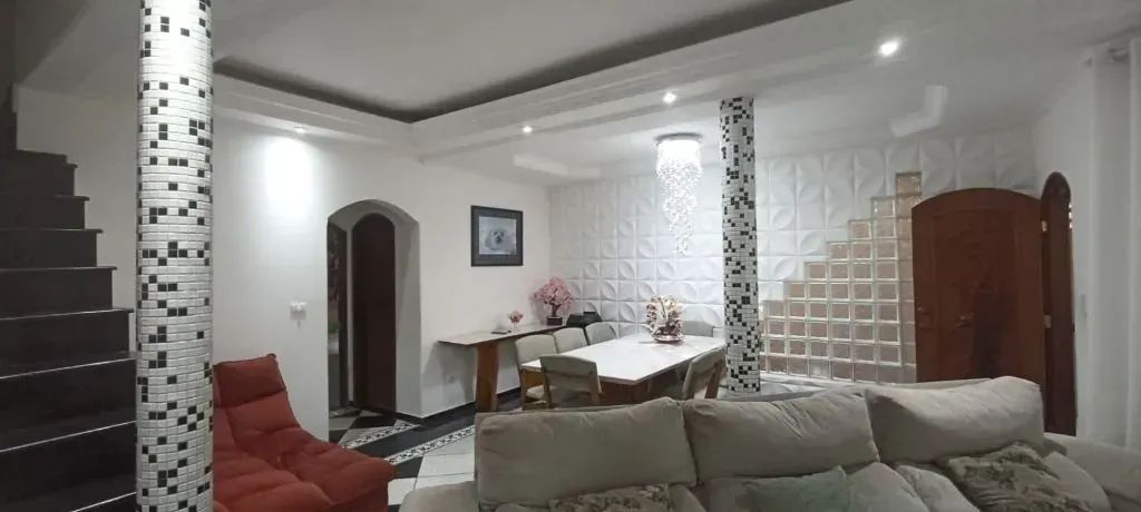 Excelente Sobrado com 3 Dormitórios e Terraço | Residencial Cambuí