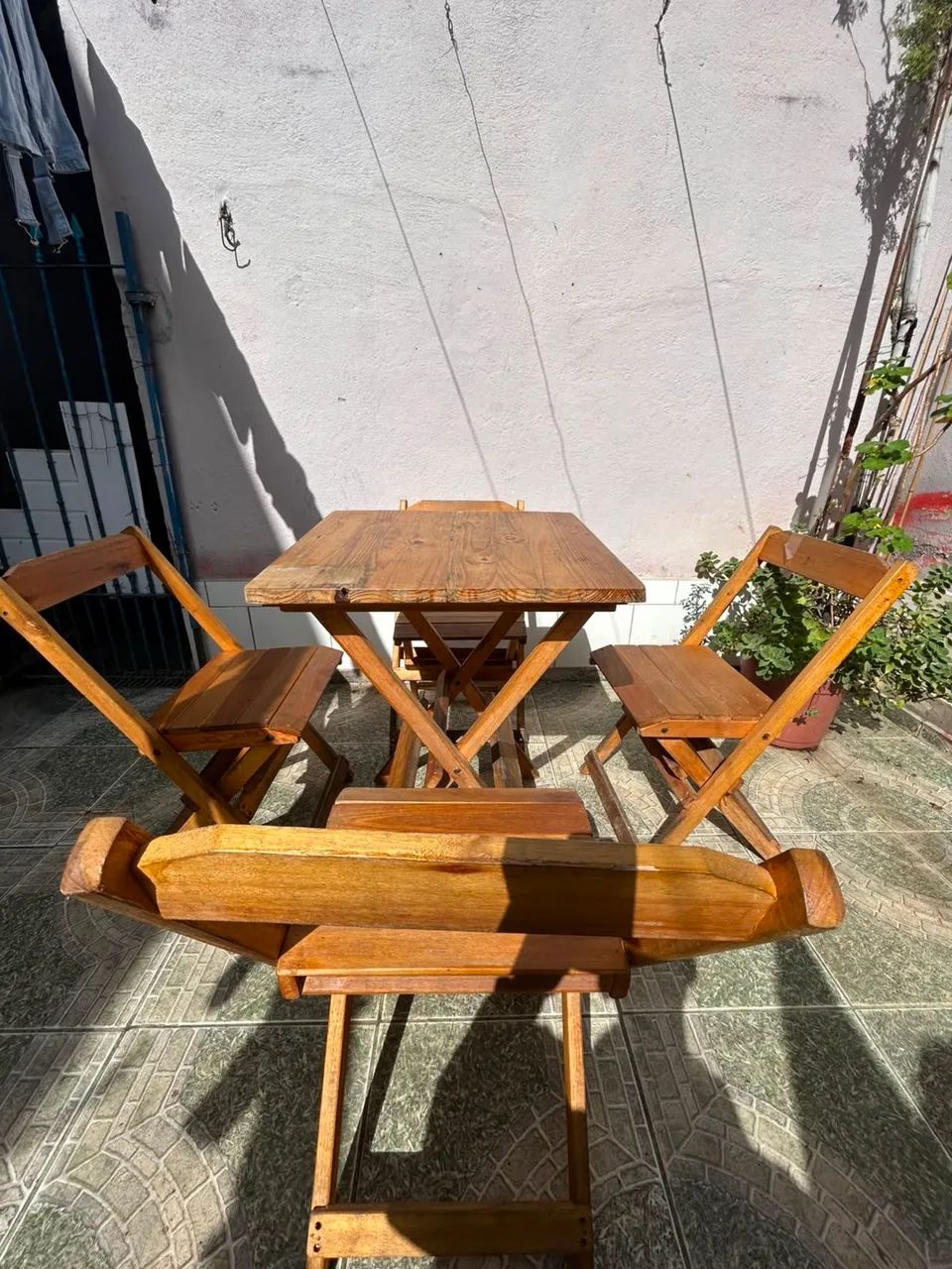 Mesa em madeira 