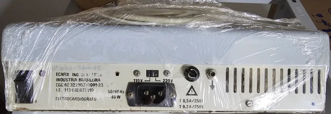 Eletrocardiógrafo  ECG-6 Marca ECAFIX - Foto 2