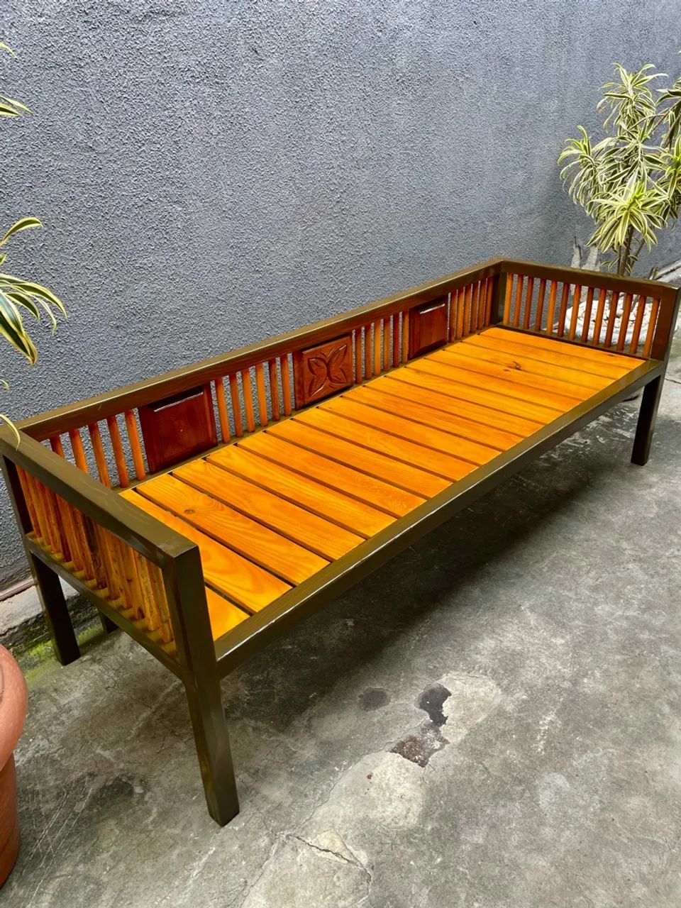 SOFÁ MADEIRA DEMOLIÇÃO PINUS 