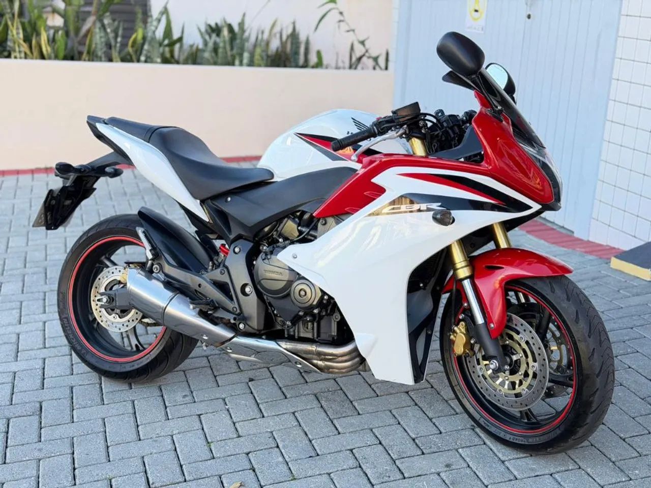  Honda Cbr 600f 2013 - Foto 4