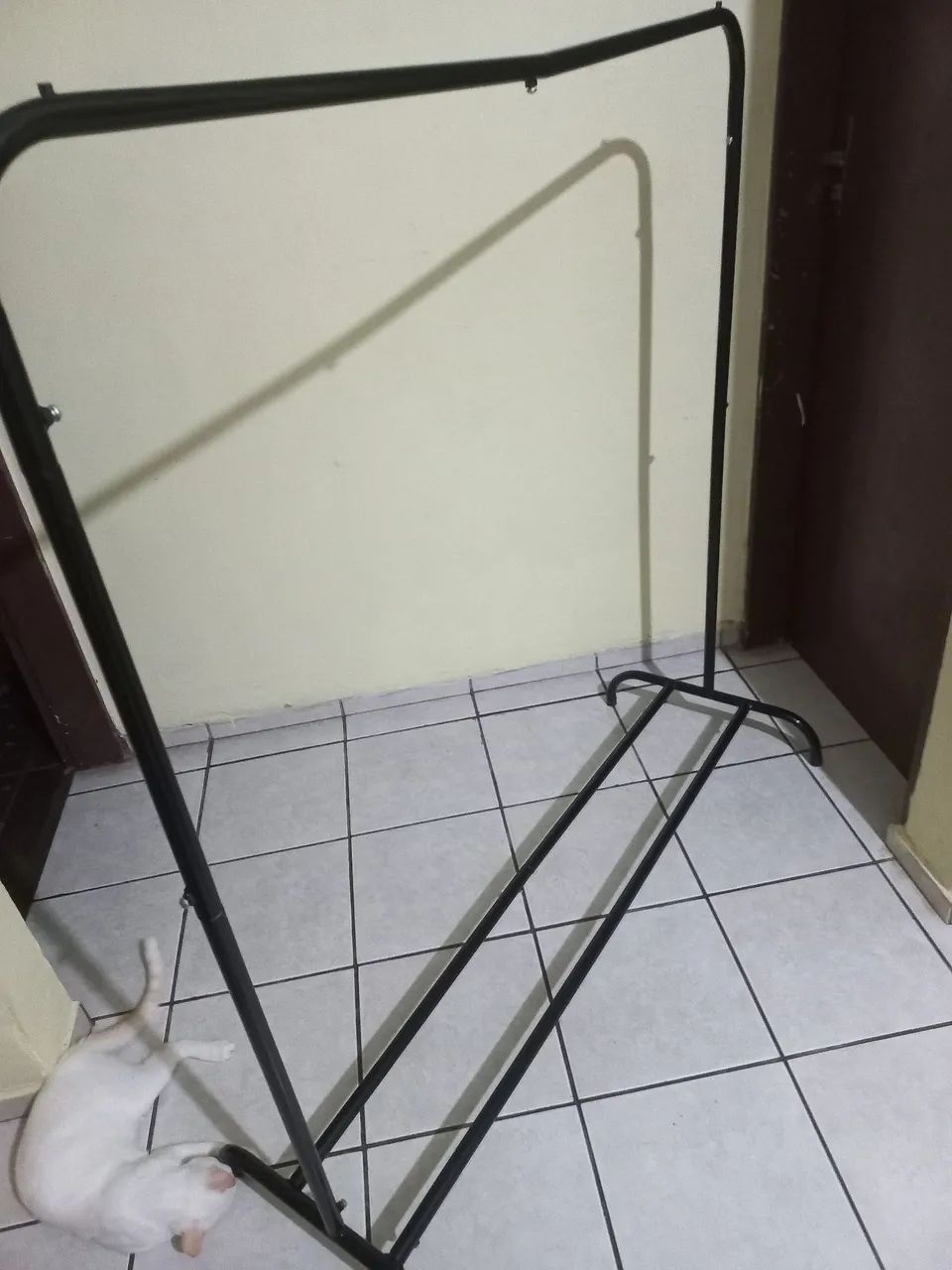 Arara de roupas  - Foto 2
