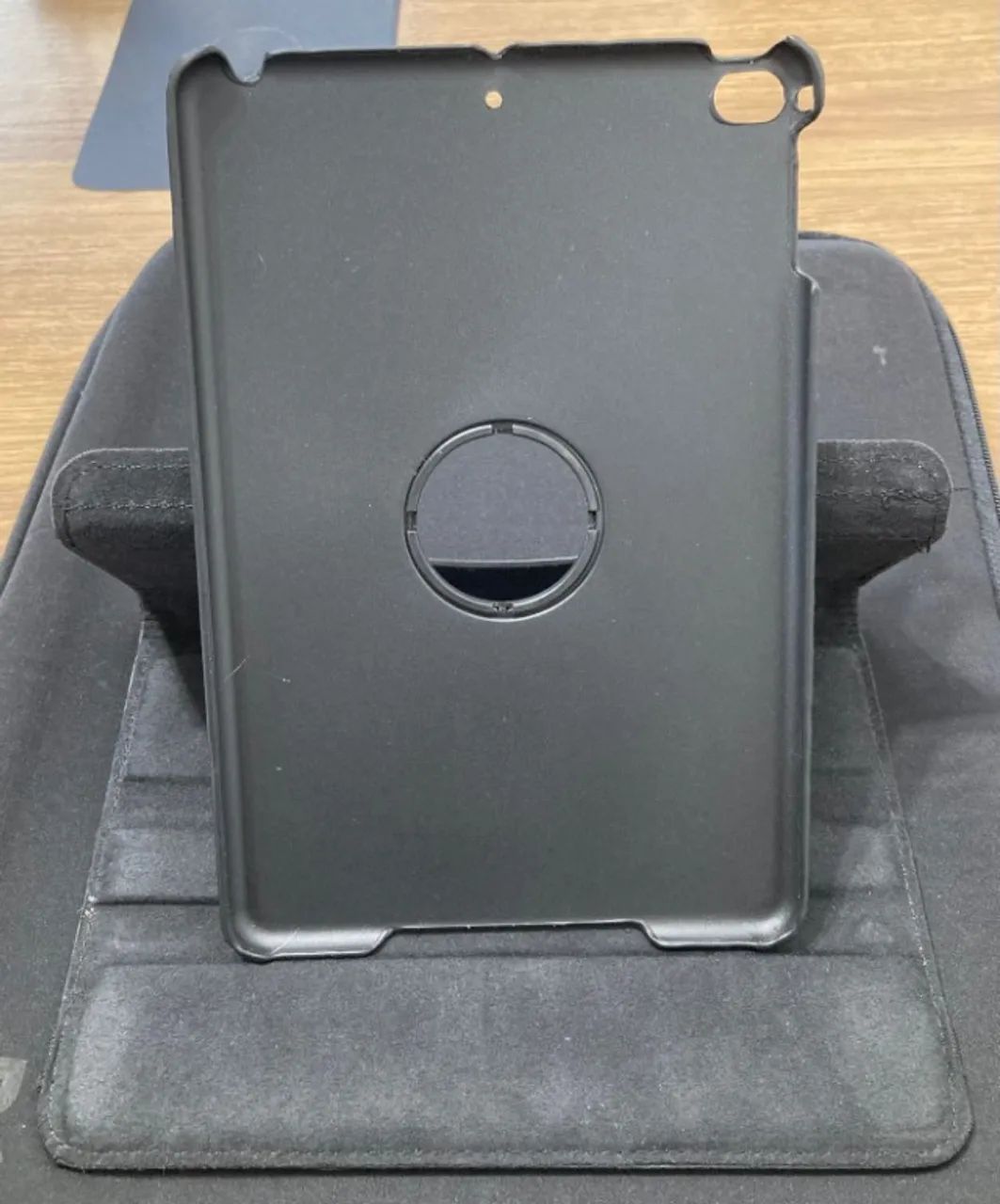 iPad Mini 4 (2015) Wi-Fi + Cellular (A1550) 128GB Cinza Espacial