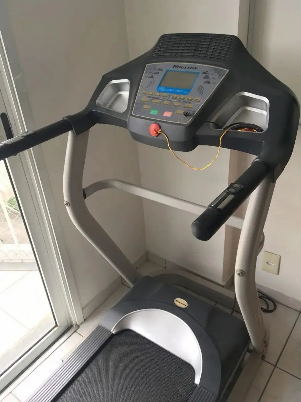 Esteira Elétrica Com Elevação Automática Houston Ea35a1 110v - Foto 4