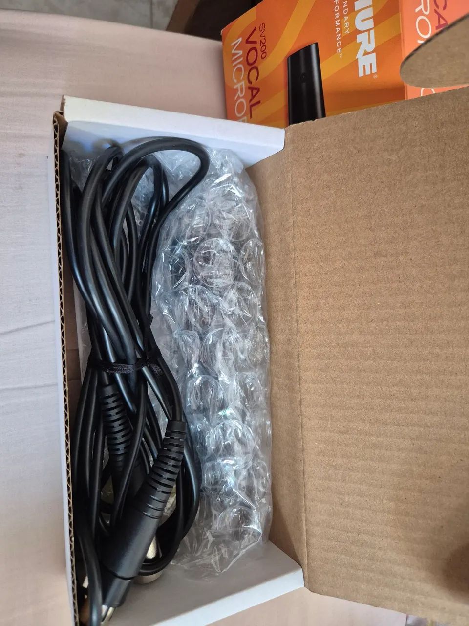 MICROFONE SHURE SV200  - Foto 4