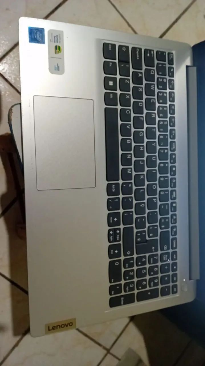 Lenovo IdeaPad 1 15IGL7 usado e em bom estado  - Foto 2