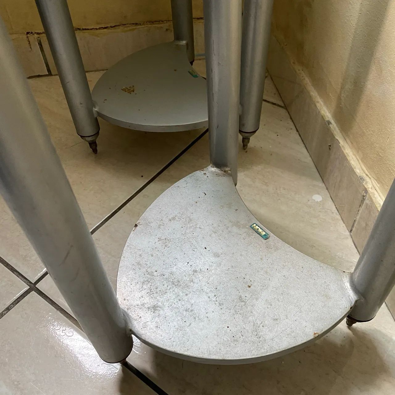 Par de pedestal IRON para som - Foto 2