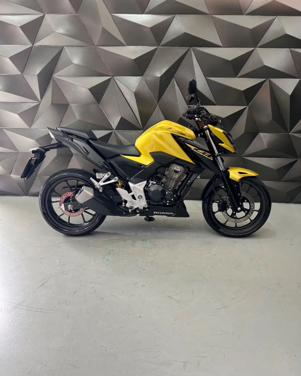 CB 300F Twister Flex - Foto 4