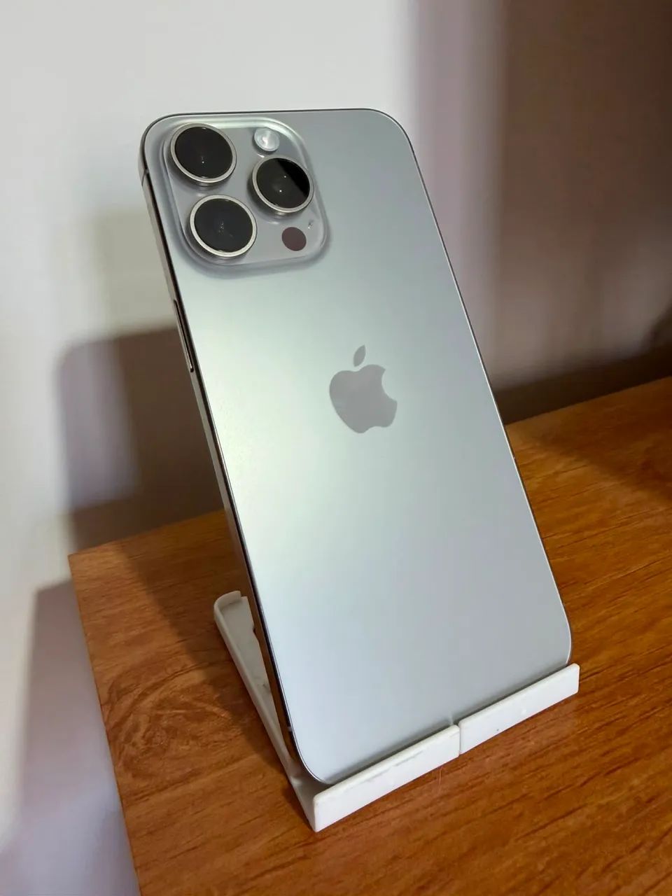 I phone 15 pro max 256 titanium natural  - Foto 4