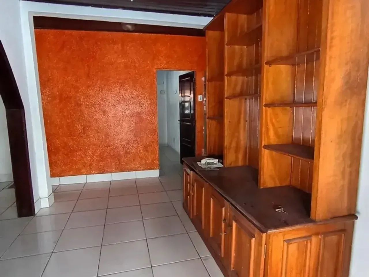CASA DE ESQUINA 3/4 COM 1 SUITE  CONJUNTO TAPAJÓS - Foto 2