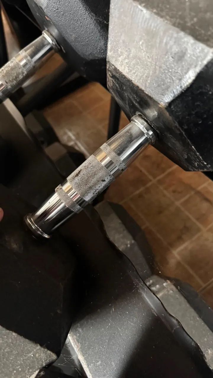 Halteres do 32 ao 50kg com Pegada Antiderrapante (Preço na Descrição) - Foto 2