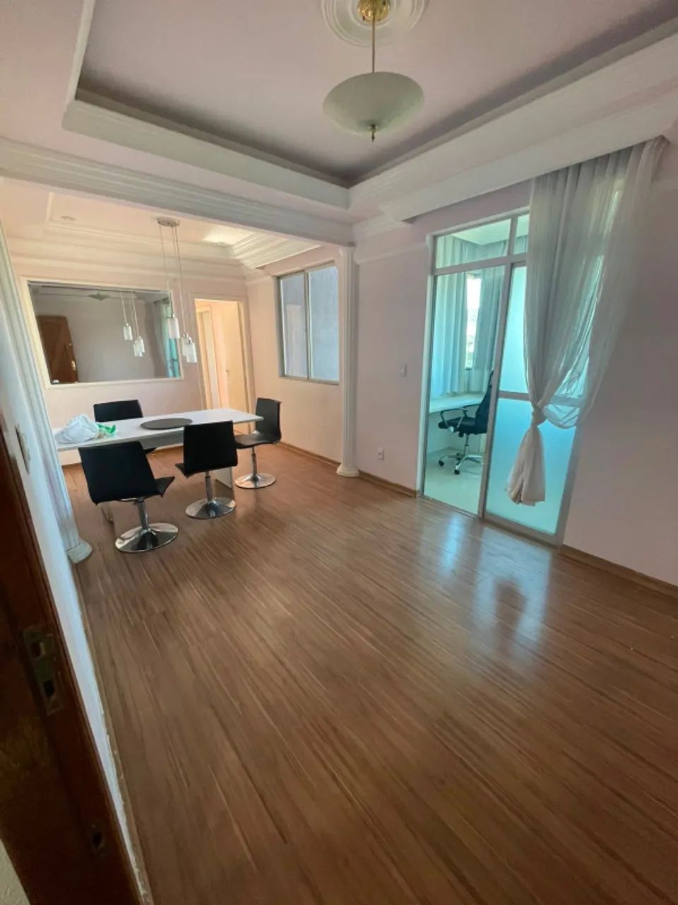 Apartamento com 3 quartos para alugar em Belo Horizonte