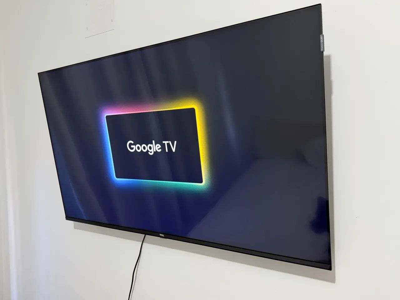 Smart Tv 43 polegadas QLED TCL - 4 meses de uso