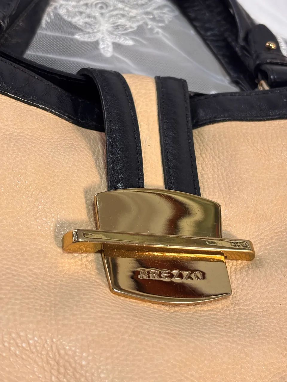 Bolsa de Ombro Couro Arezzo  - Foto 3
