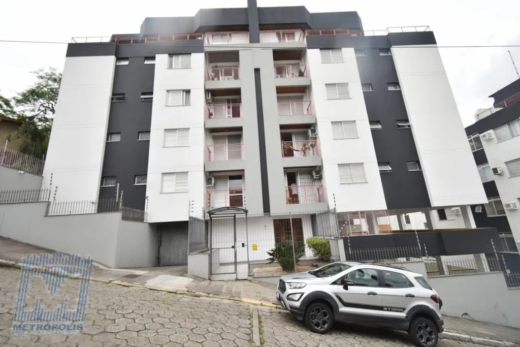 Apartamento 2 quartos com suíte, sacada com churrasqueira e vaga de garagem  Próximo à UFS