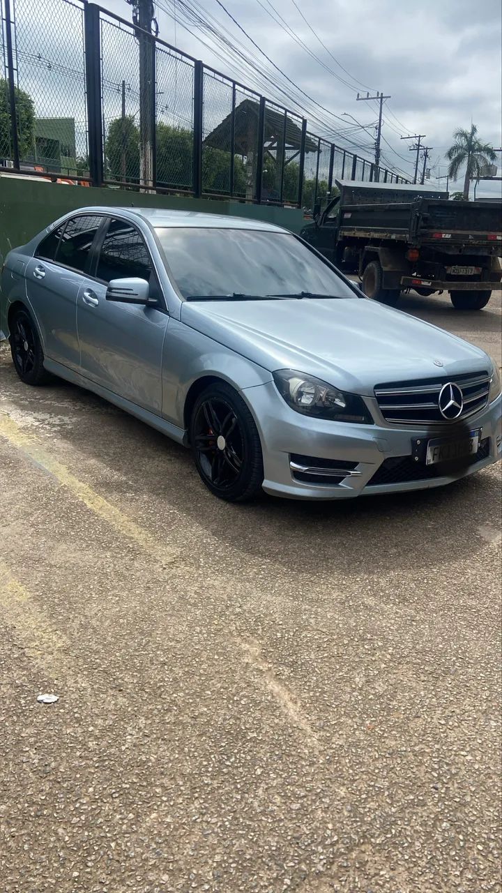 Mercedes-Benz C-180 CGI Sport 1.6 TB 16V 156cv Aut. 2013