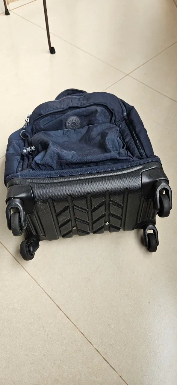 Mochila Kipling azul Marinho - Foto 3