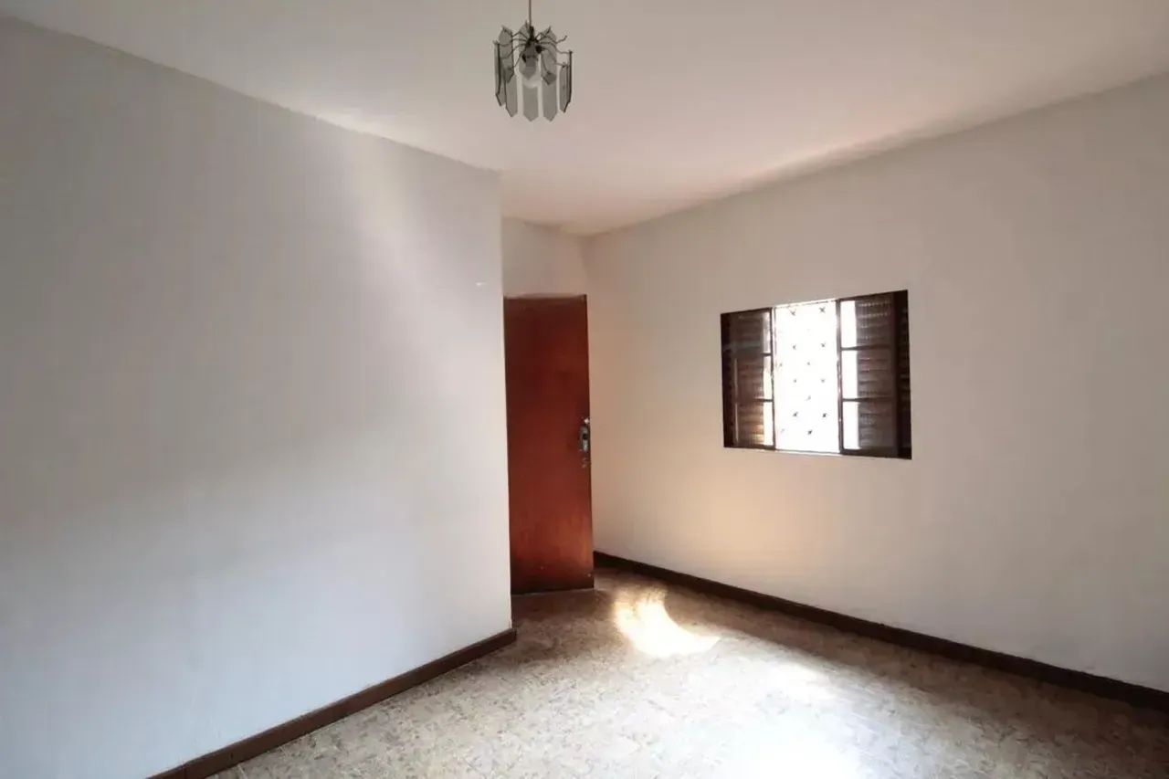 Imóvel para aluguel  com 2 quartos em Glória - Belo Horizonte - MG
