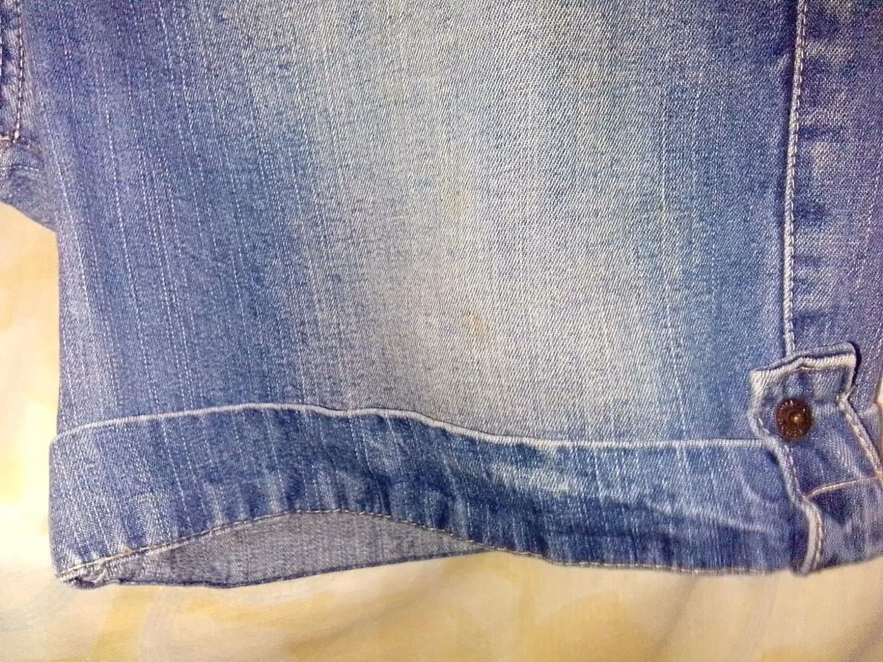 2 SHORTS FEMININOS N°46. (DIMENSÃO/MANGO) - Foto 3