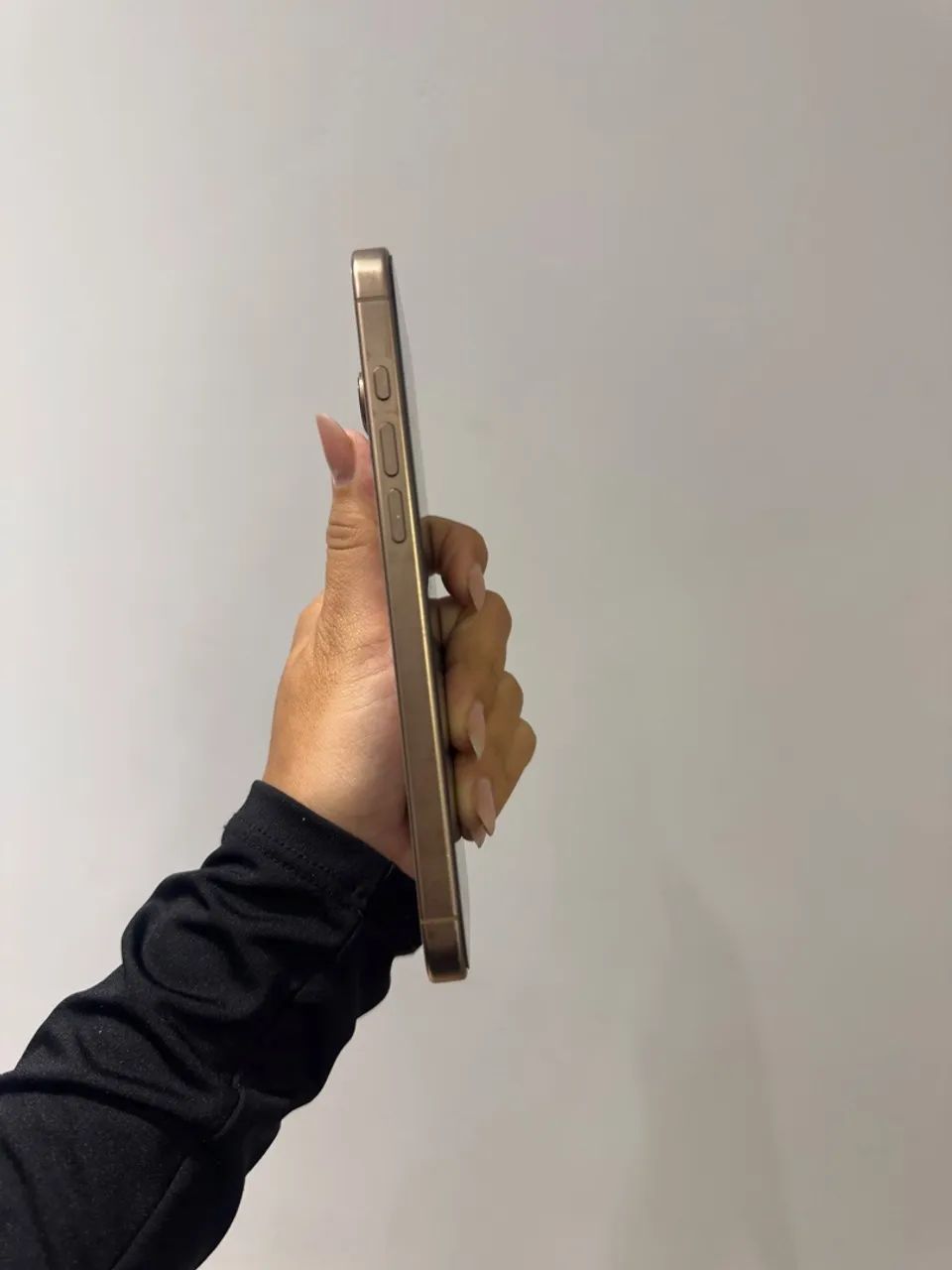 IPHONE 16 PRO MAX 256Gb - Foto 5
