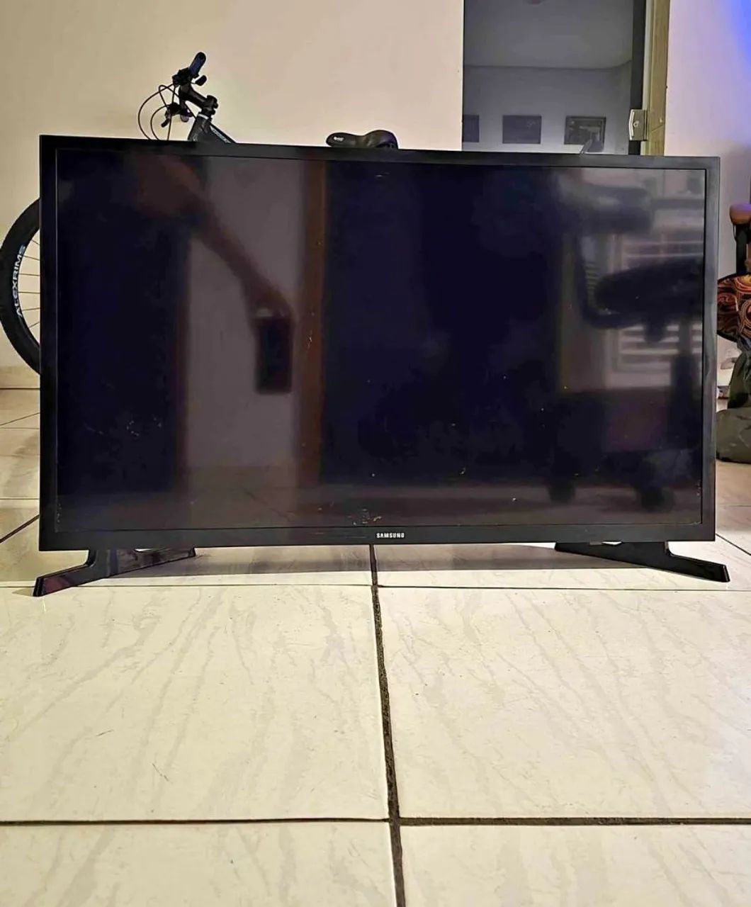 SMART TV SAMSUNG 32 POLEGADAS TODA ORIGINAL SEMINOVA  - Foto 3