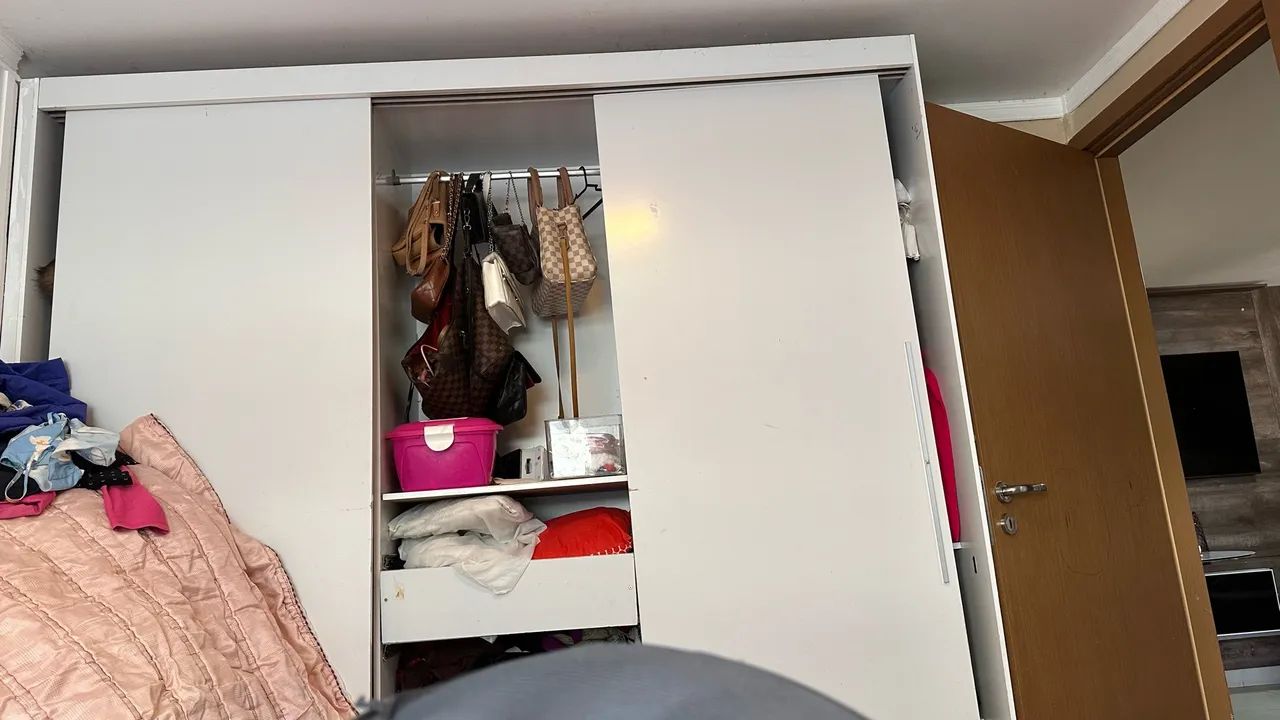 Guarda roupa quebra galho  - Foto 2