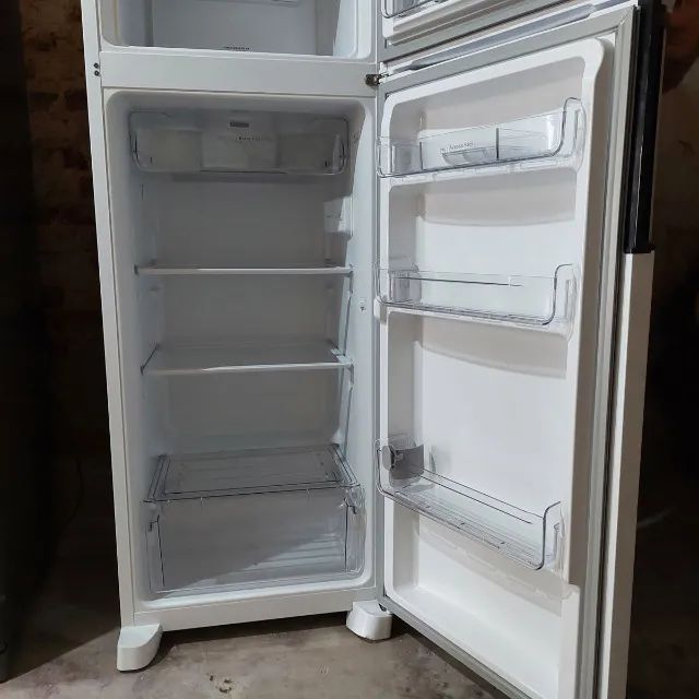 Geladeira Consul 377L Nova Saldo - Foto 3