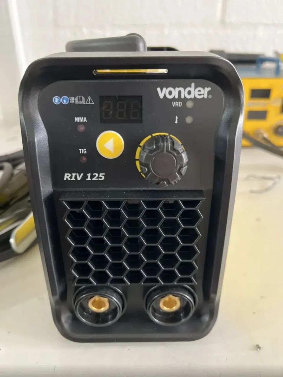 Máquina de Solda Vonder RIV 124 Bivolt Nova Eletrodo e TIG Profissional - Foto 3