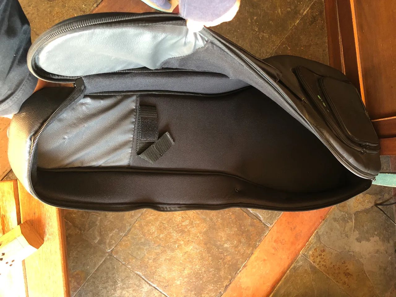 Case de couro para violão newkeeper  - Foto 4