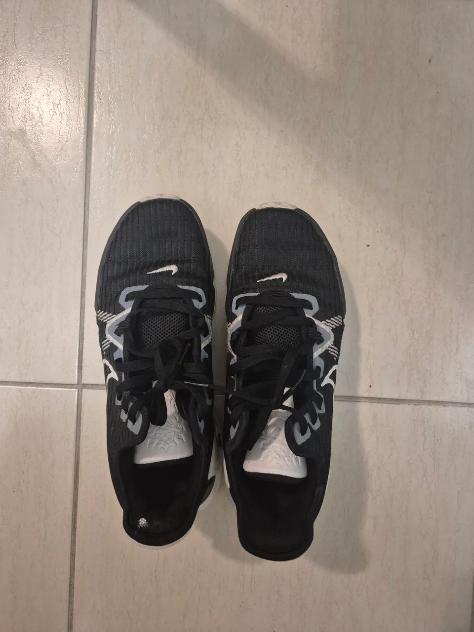 Nike LeBron Witness 6