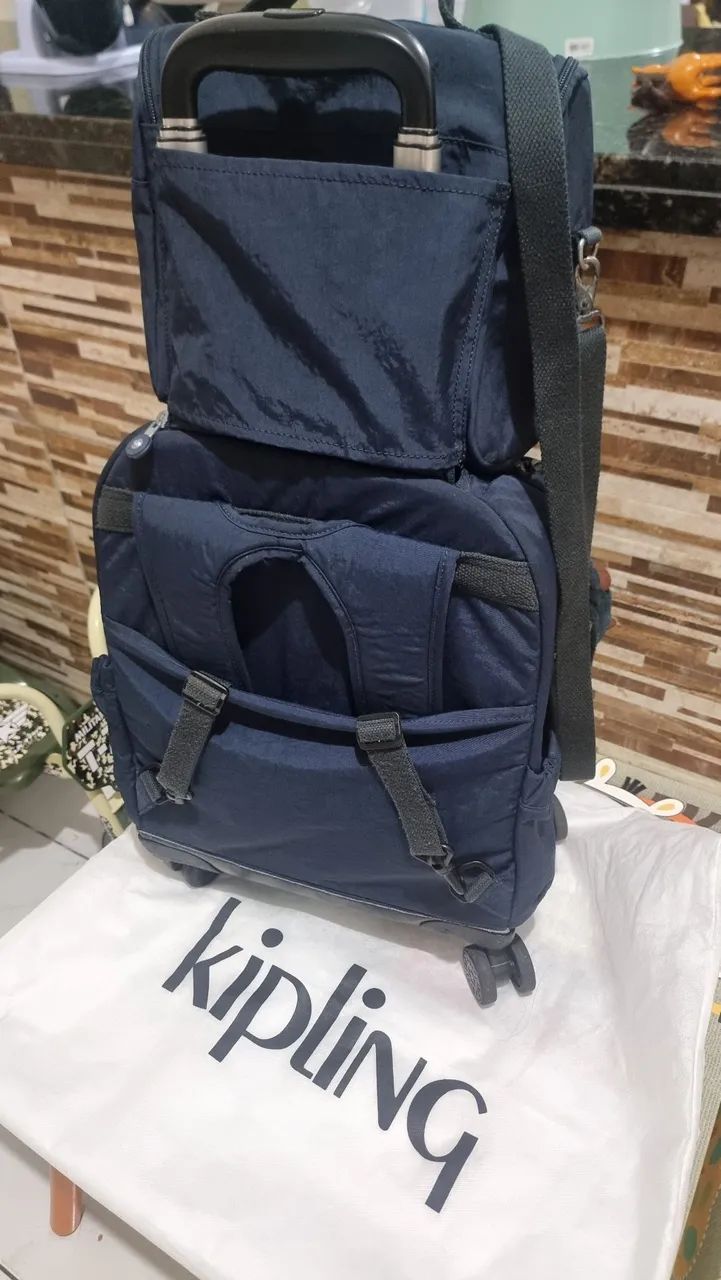 Mochila kipling original com lancheira  - Foto 5