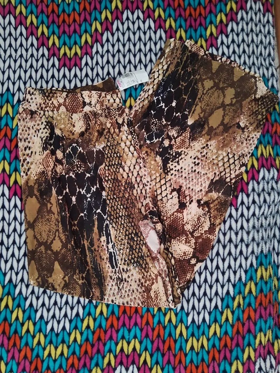 Calça animal print plus size 50 nova