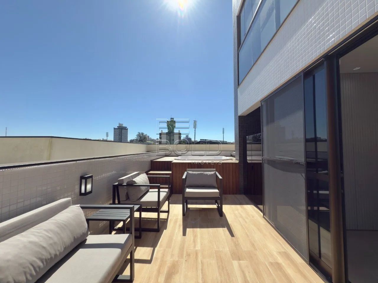 Apartamento com 2 suítes e amplo terraço Estreito - Foto 2