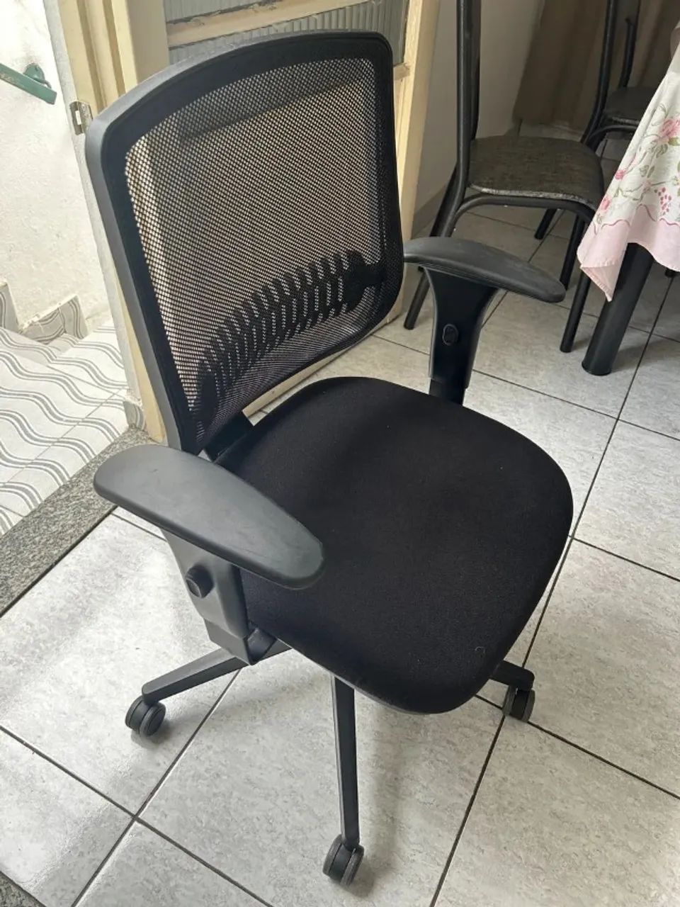 Cadeira Flexform Uni All Black Excelente Estado de Nova