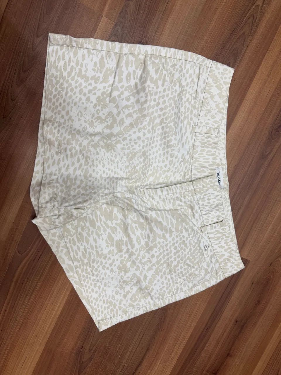 Short Calvin Klein (CK) - Foto 2