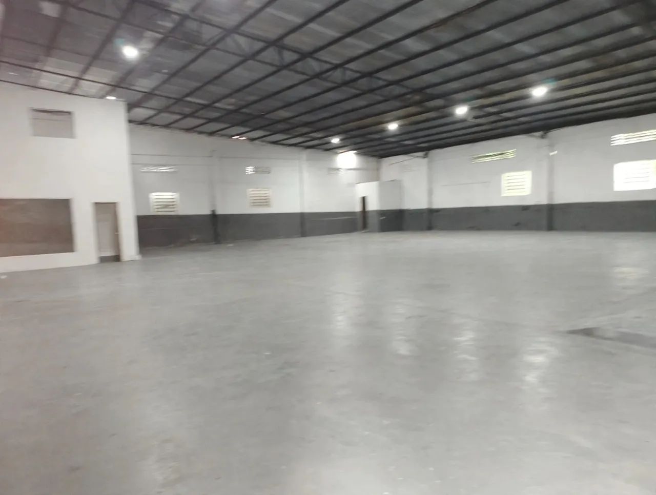 GALPÃO SÃO JORGE - 750 m²<br> - Foto 2