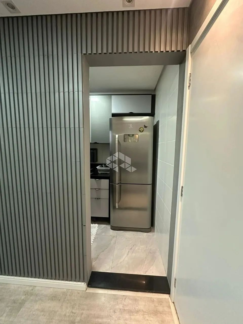 Apartamento de 2 dorms com vaga - MOBILIADO - Foto 4