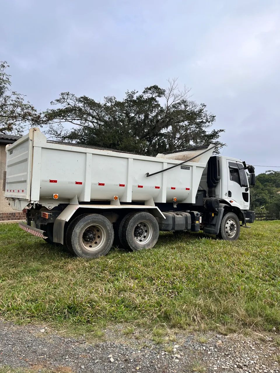 Caminh ão Cargo 26 29 Traçado  - Foto 2